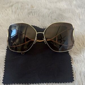 NWOT Chloe Gold Frame Sunglasses with dark brown Lenses